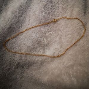 Gold tone chain